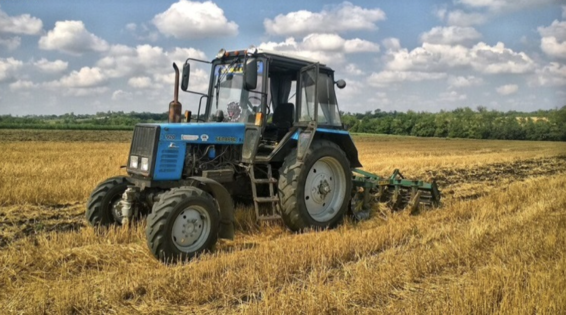 В Рязанском регионе реализация плана поставок сельскохозяйственных тракторов российского и белорусского производства вышла на завершающую стадию